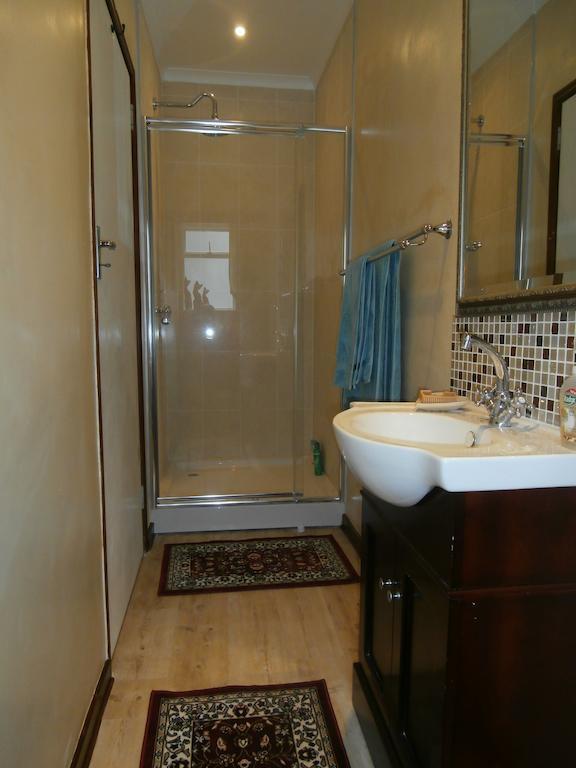 Belle Vue Guesthouse هيرمانوس الغرفة الصورة